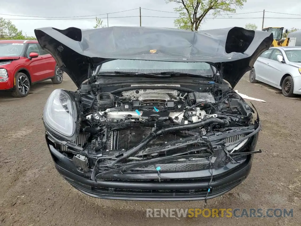 5 Photograph of a damaged car WP1AG2A52PLB41777 PORSCHE MACAN 2023