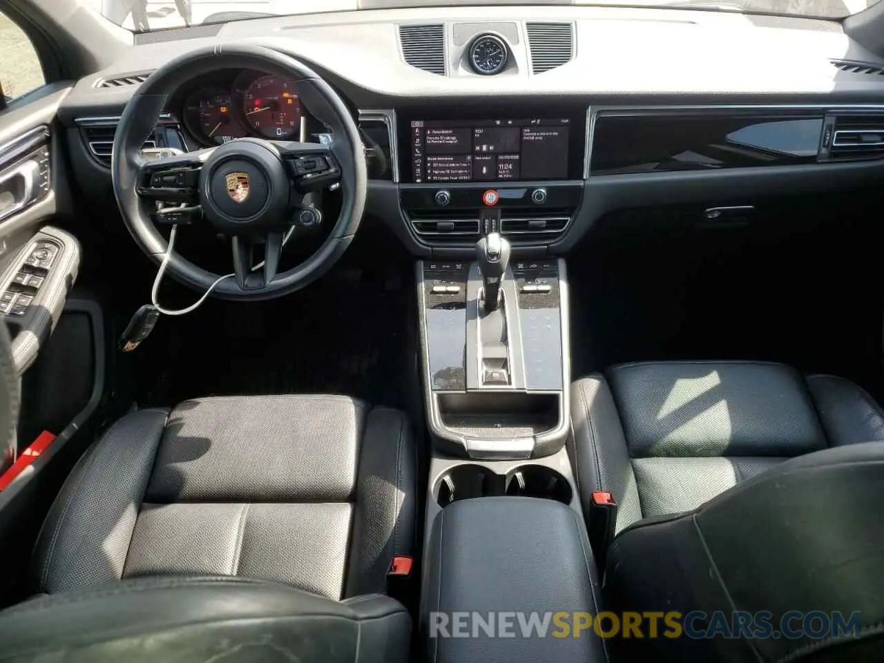 8 Photograph of a damaged car WP1AG2A56PLB38395 PORSCHE MACAN 2023