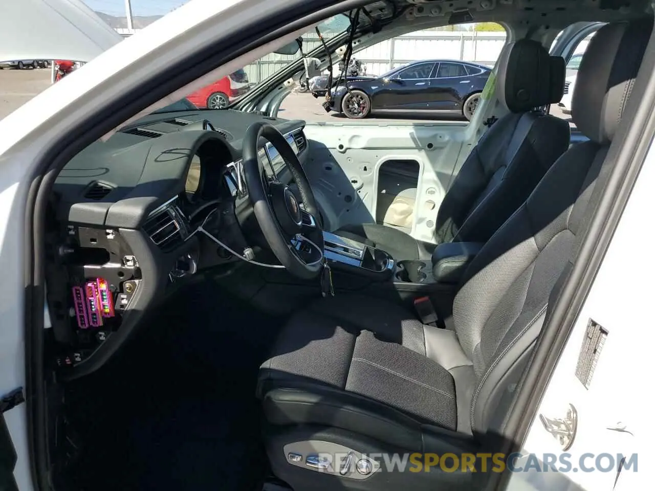 7 Photograph of a damaged car WP1AG2A57PLB36302 PORSCHE MACAN 2023