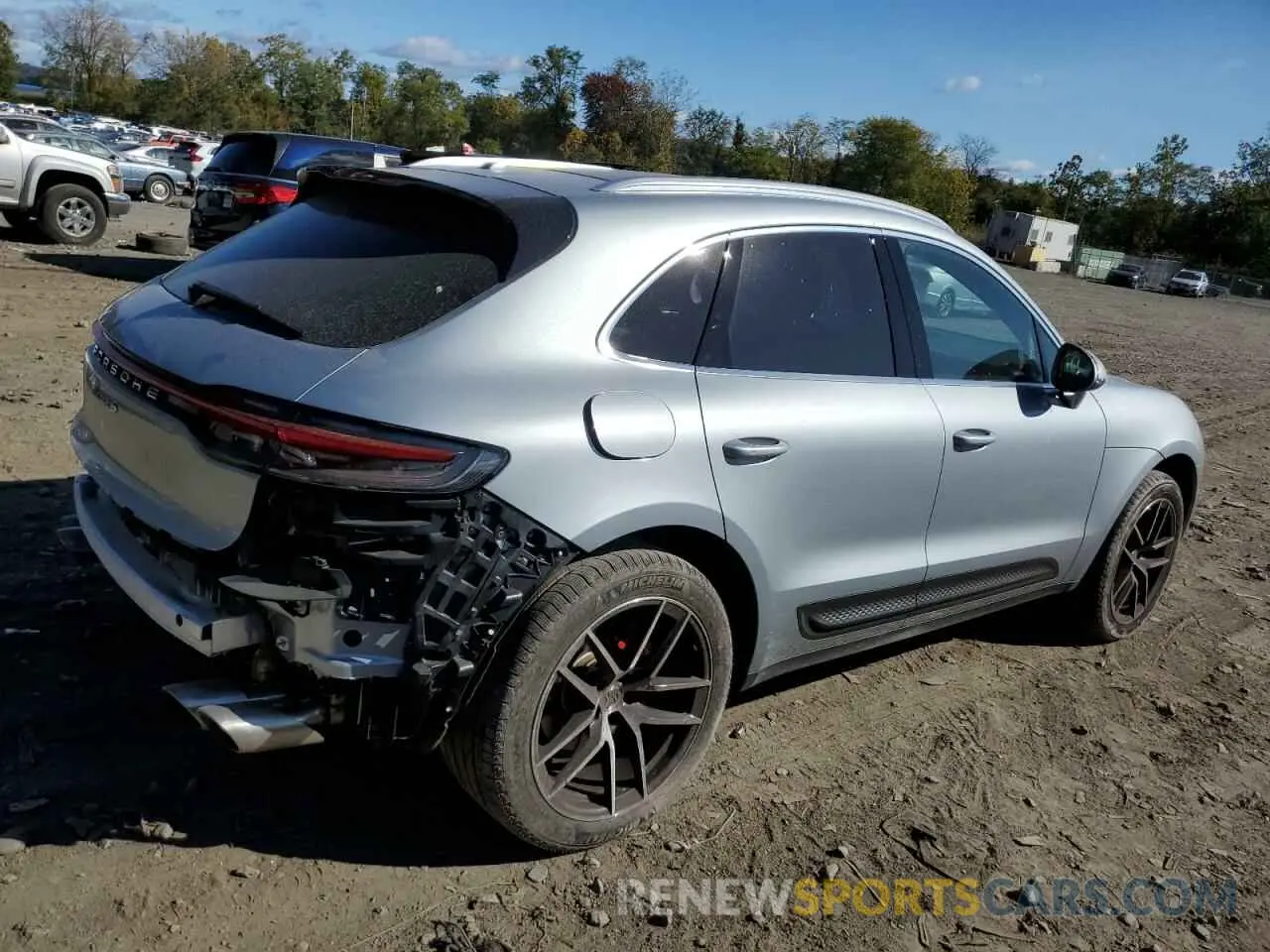3 Photograph of a damaged car WP1AG2A58PLB40987 PORSCHE MACAN 2023