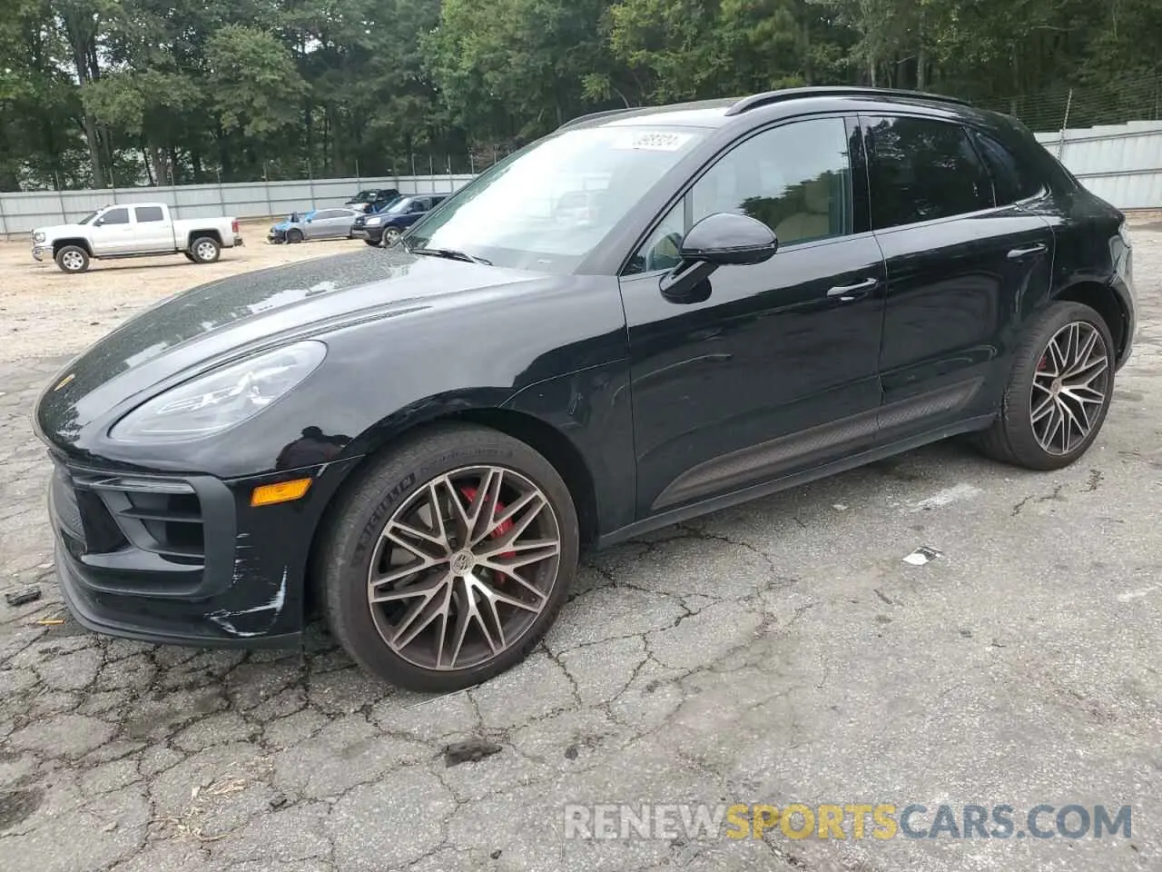1 Photograph of a damaged car WP1AG2A5XPLB39839 PORSCHE MACAN 2023