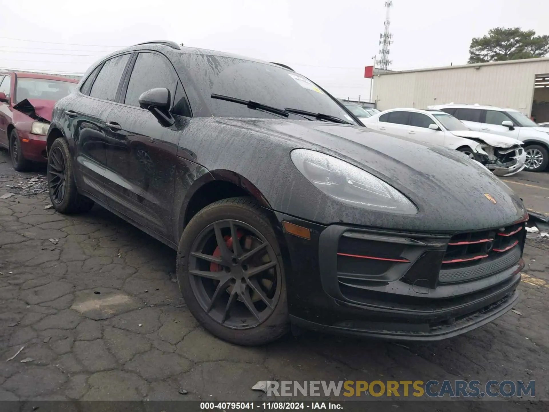 1 Photograph of a damaged car WP1AA2A50RLB02643 PORSCHE MACAN 2024