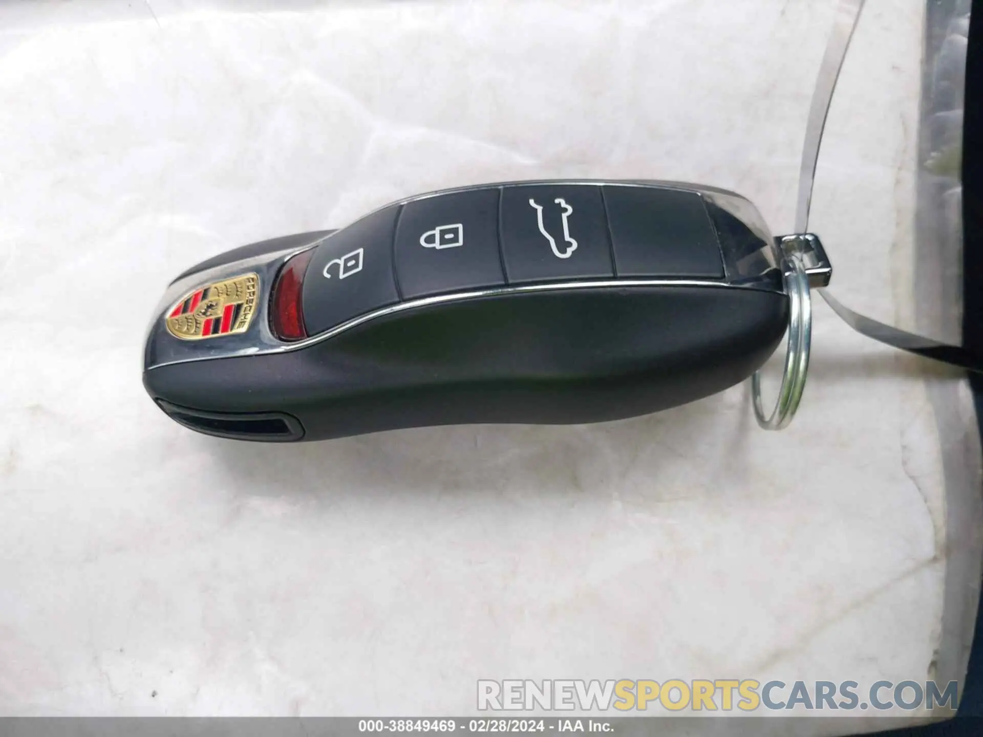 11 Photograph of a damaged car WP1AA2A51RLB01291 PORSCHE MACAN 2024