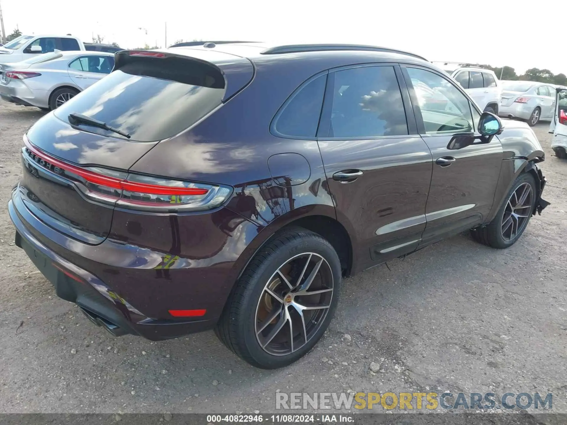 4 Photograph of a damaged car WP1AA2A55RLB19681 PORSCHE MACAN 2024
