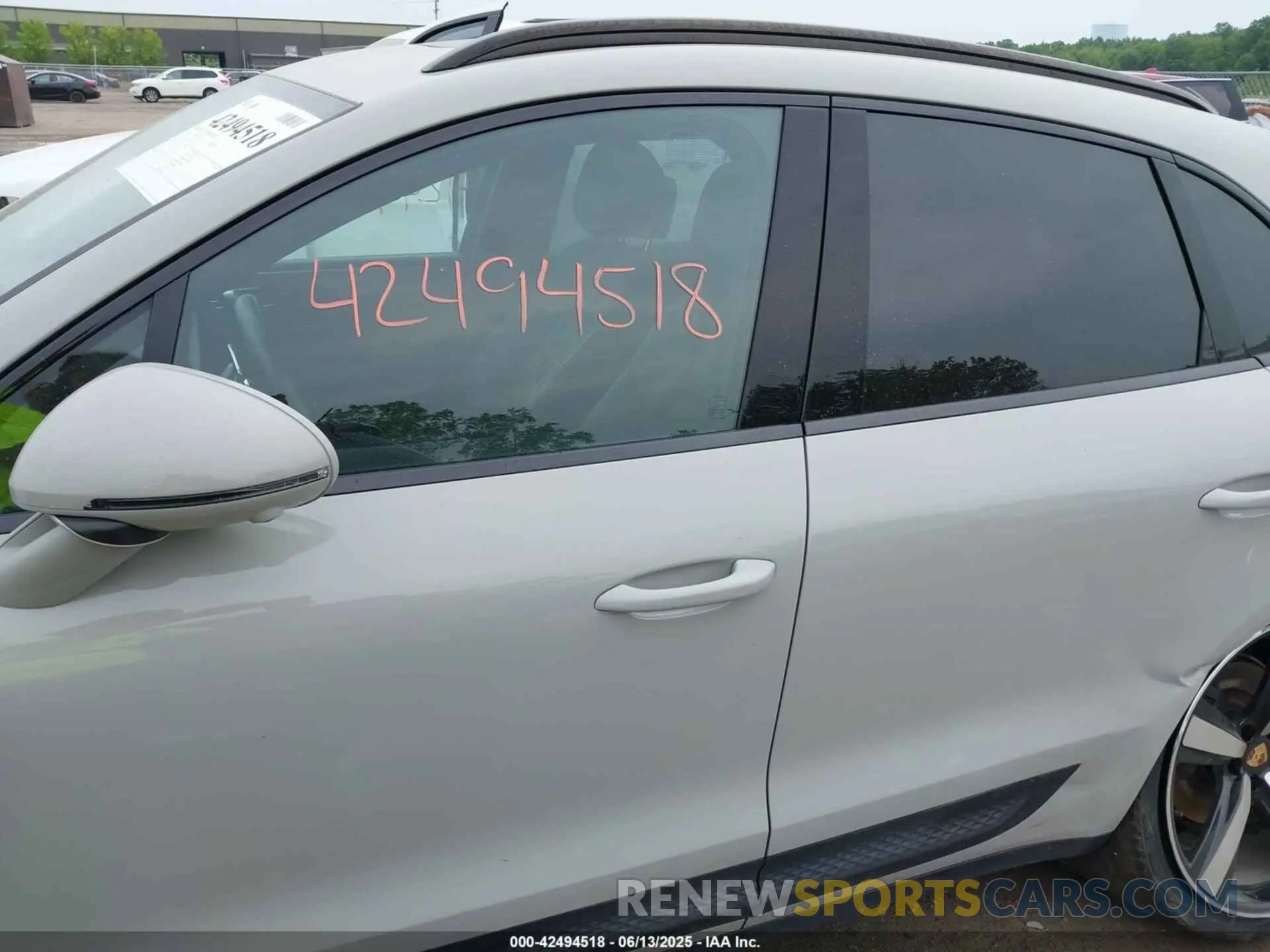14 Photograph of a damaged car WP1AA2A58RLB02017 PORSCHE MACAN 2024