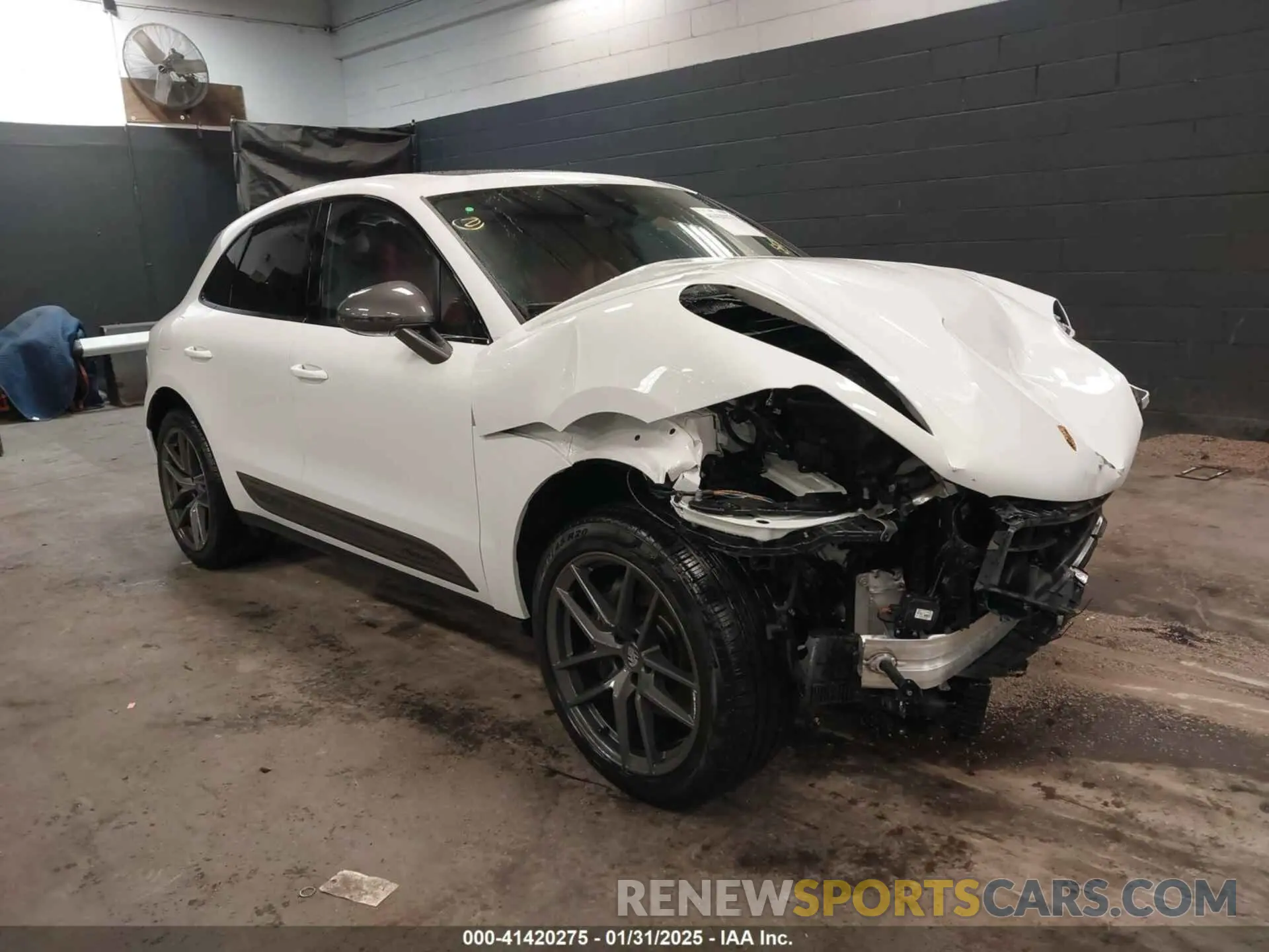 1 Photograph of a damaged car WP1AA2A59RLB10479 PORSCHE MACAN 2024