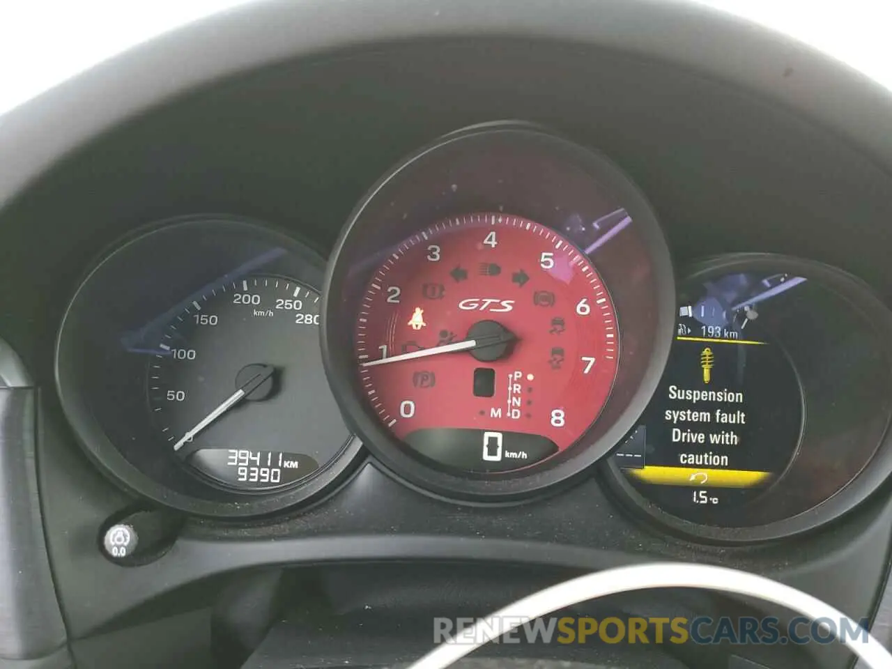9 Photograph of a damaged car WP1AF2A51RLB56924 PORSCHE MACAN 2024