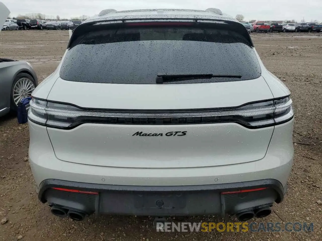 6 Photograph of a damaged car WP1AF2A56RLB55266 PORSCHE MACAN 2024