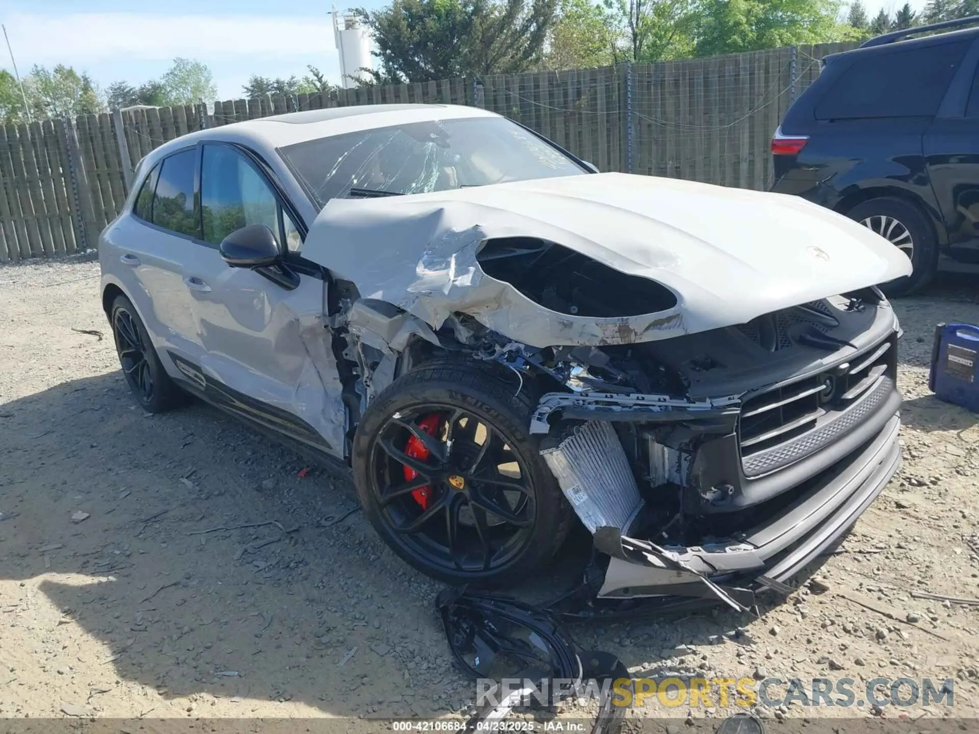1 Photograph of a damaged car WP1AF2A5XRLB57439 PORSCHE MACAN 2024