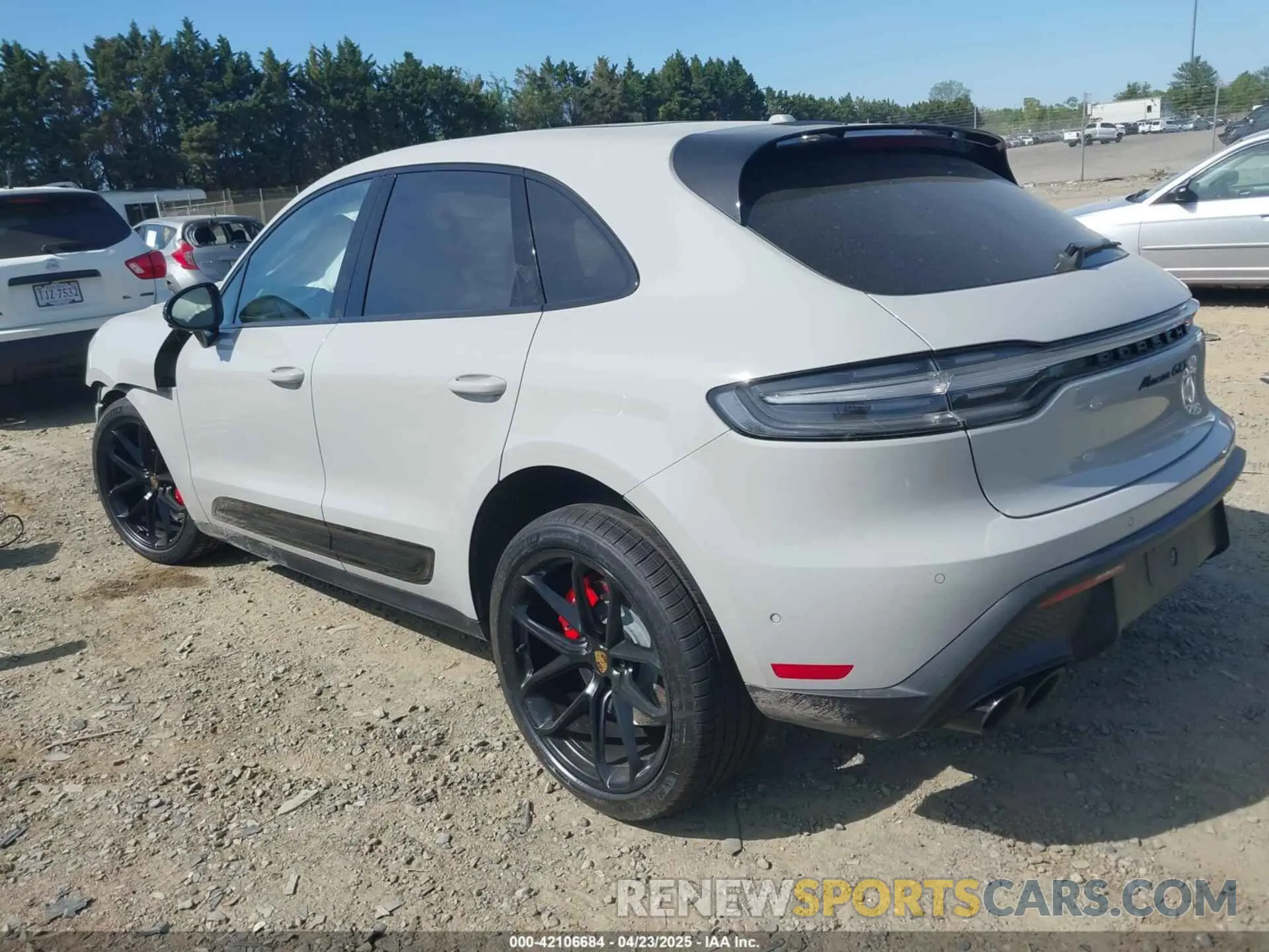 3 Photograph of a damaged car WP1AF2A5XRLB57439 PORSCHE MACAN 2024