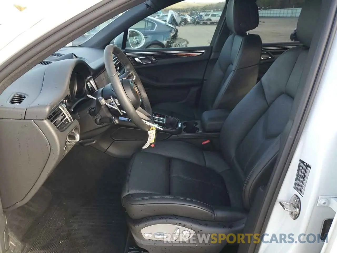 7 Photograph of a damaged car WP1AG2A50RLB36421 PORSCHE MACAN 2024