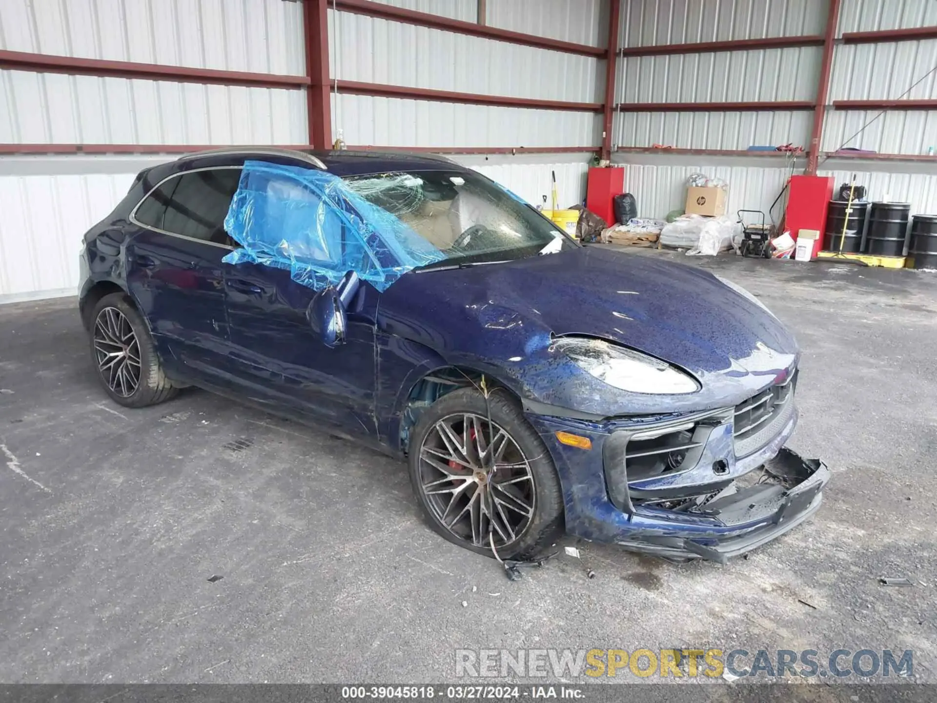 1 Photograph of a damaged car WP1AG2A51RLB35035 PORSCHE MACAN 2024