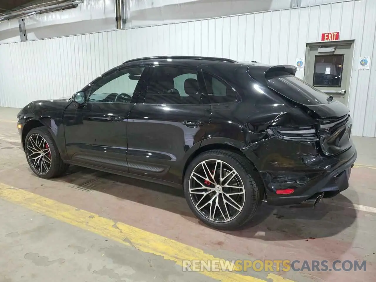 2 Photograph of a damaged car WP1AG2A52RLB39370 PORSCHE MACAN 2024