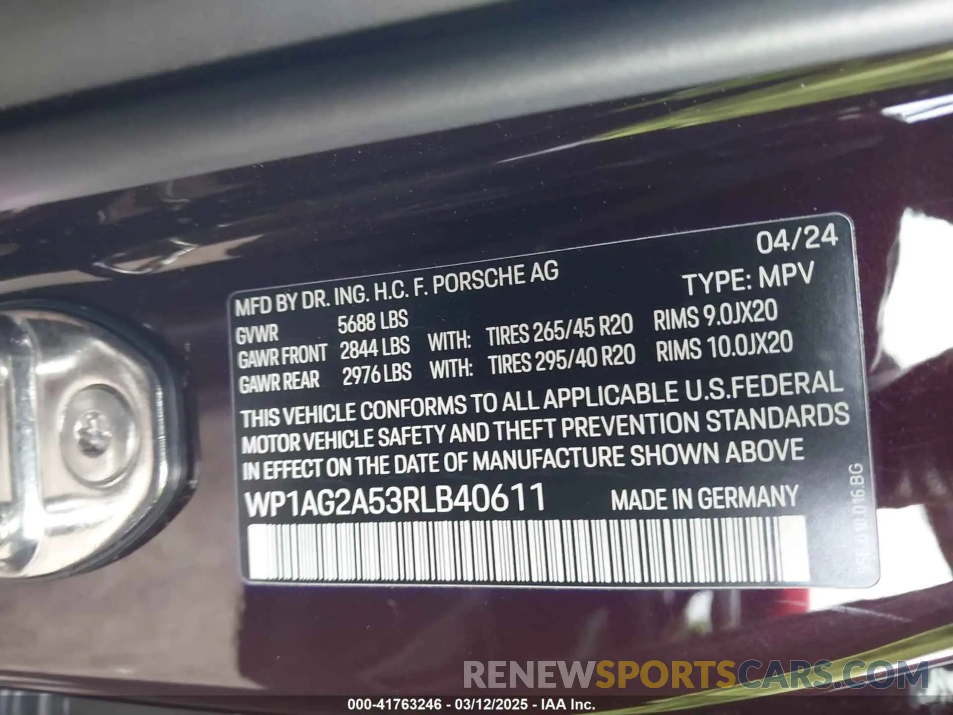9 Photograph of a damaged car WP1AG2A53RLB40611 PORSCHE MACAN 2024