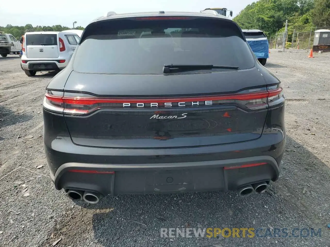 6 Photograph of a damaged car WP1AG2A54RLB41024 PORSCHE MACAN 2024