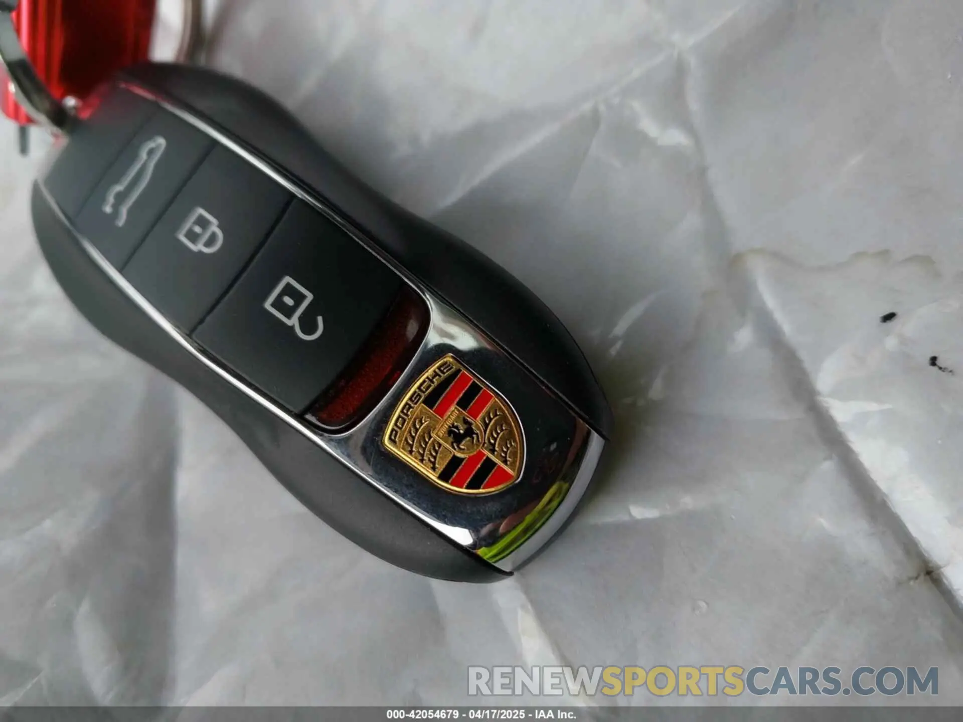 11 Photograph of a damaged car WP1AG2A59RLB41231 PORSCHE MACAN 2024