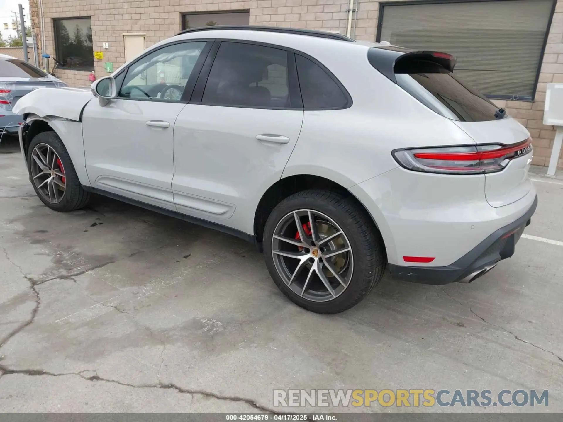 3 Photograph of a damaged car WP1AG2A59RLB41231 PORSCHE MACAN 2024