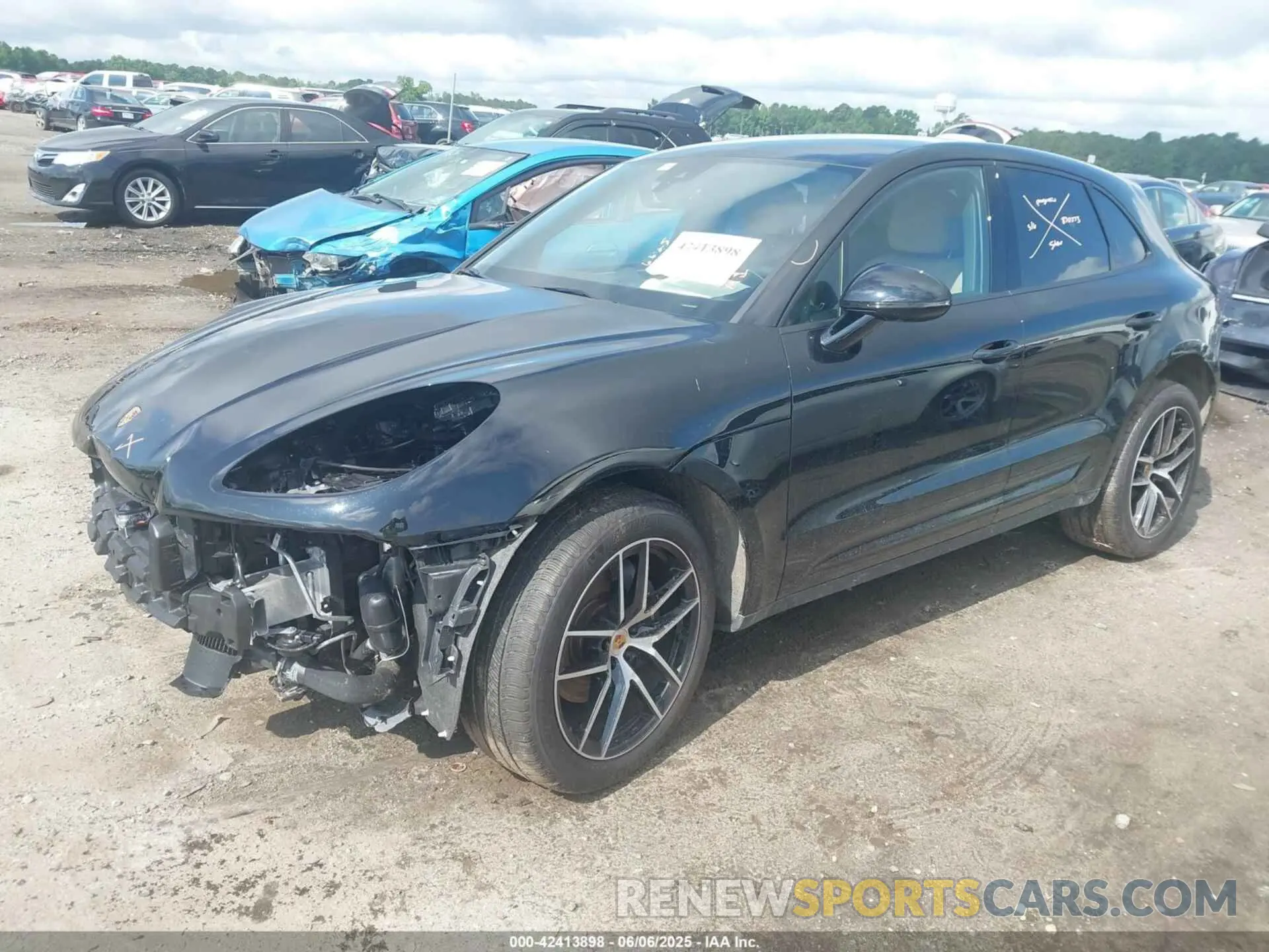 2 Photograph of a damaged car WP1AA2A52SLB05856 PORSCHE MACAN 2025