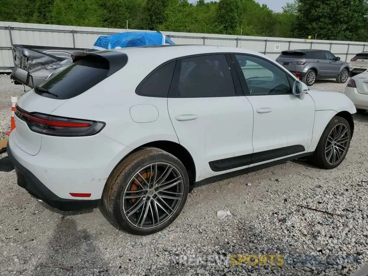 3 Photograph of a damaged car WP1AA2A51PLB15642 PORSCHE MACAN BASE 2023