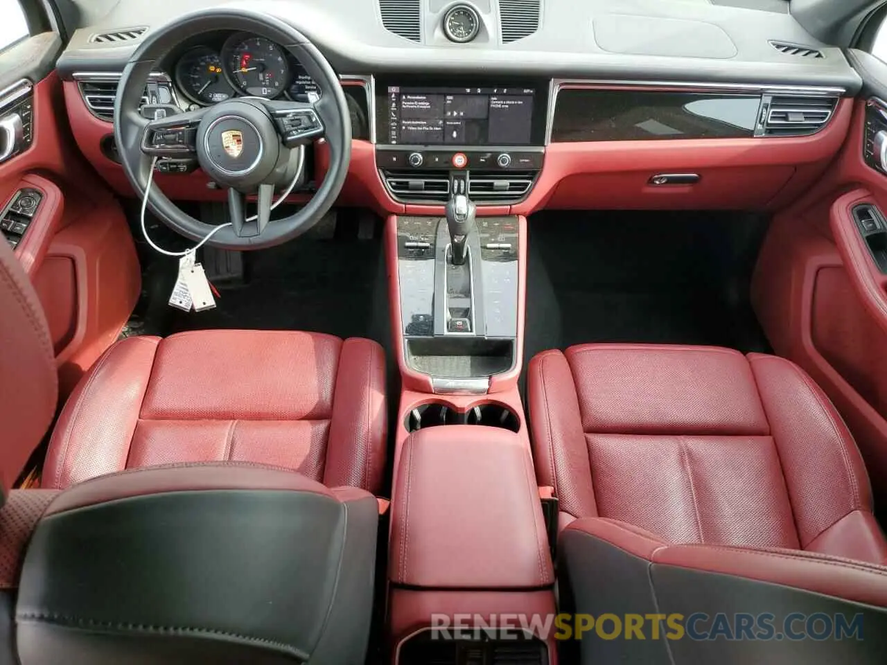 8 Photograph of a damaged car WP1AA2A51PLB15642 PORSCHE MACAN BASE 2023