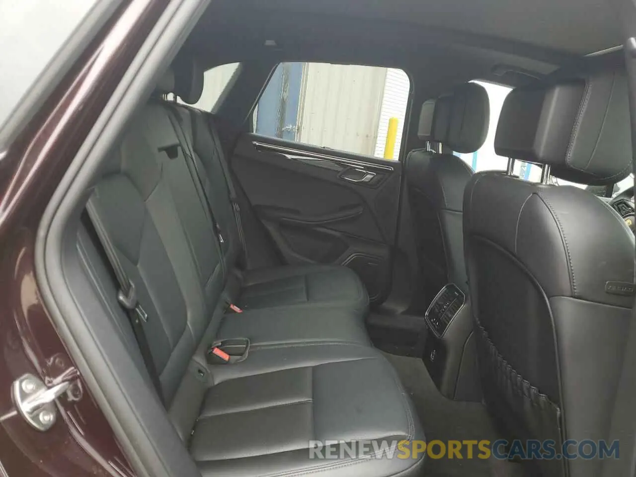 11 Photograph of a damaged car WP1AA2A52PLB05640 PORSCHE MACAN BASE 2023