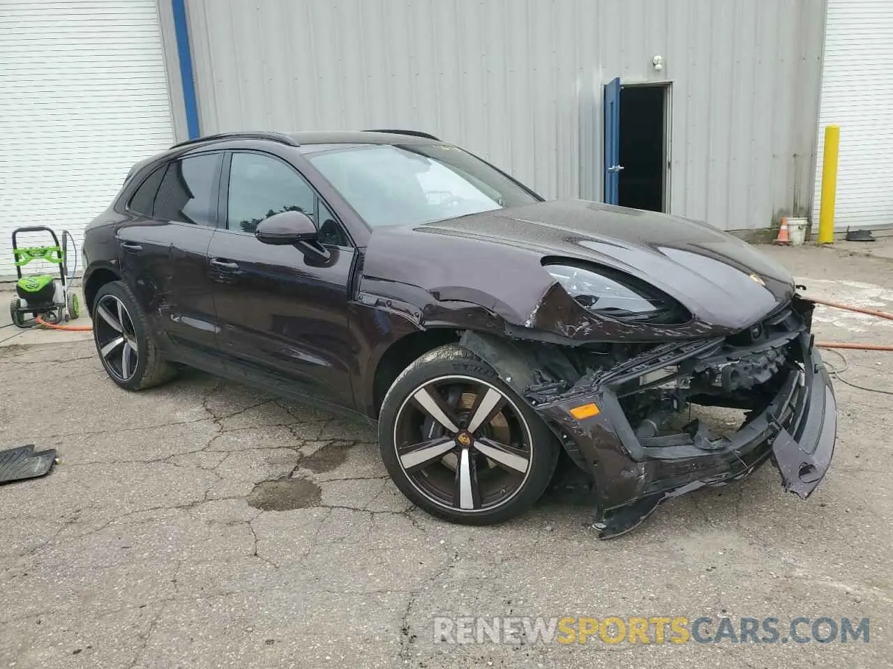 4 Photograph of a damaged car WP1AA2A52PLB05640 PORSCHE MACAN BASE 2023