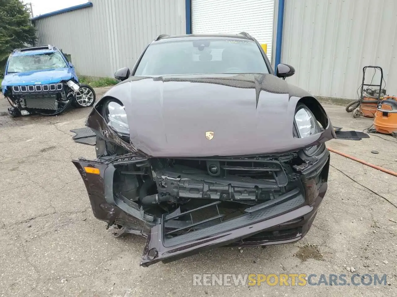 5 Photograph of a damaged car WP1AA2A52PLB05640 PORSCHE MACAN BASE 2023
