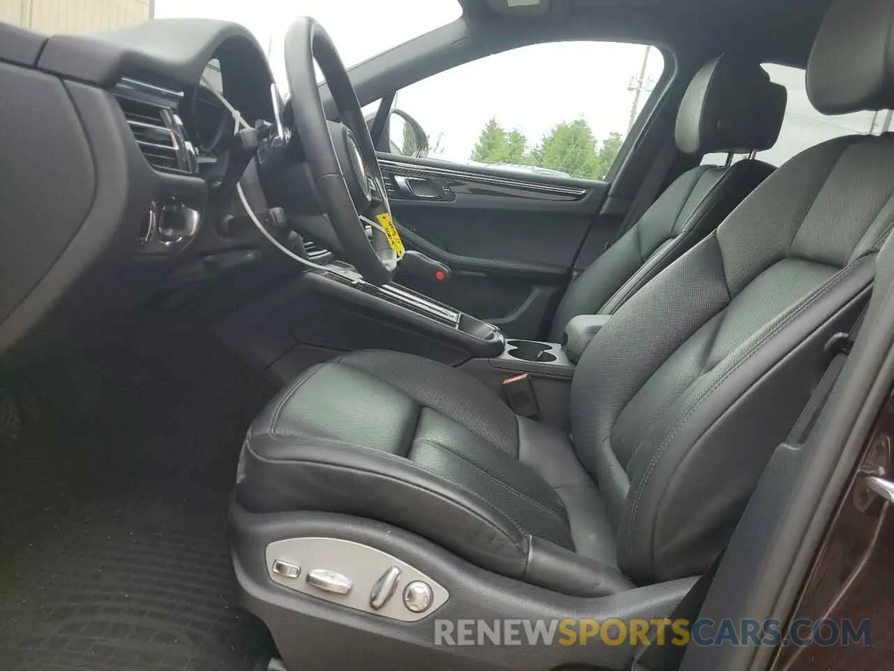 7 Photograph of a damaged car WP1AA2A52PLB05640 PORSCHE MACAN BASE 2023