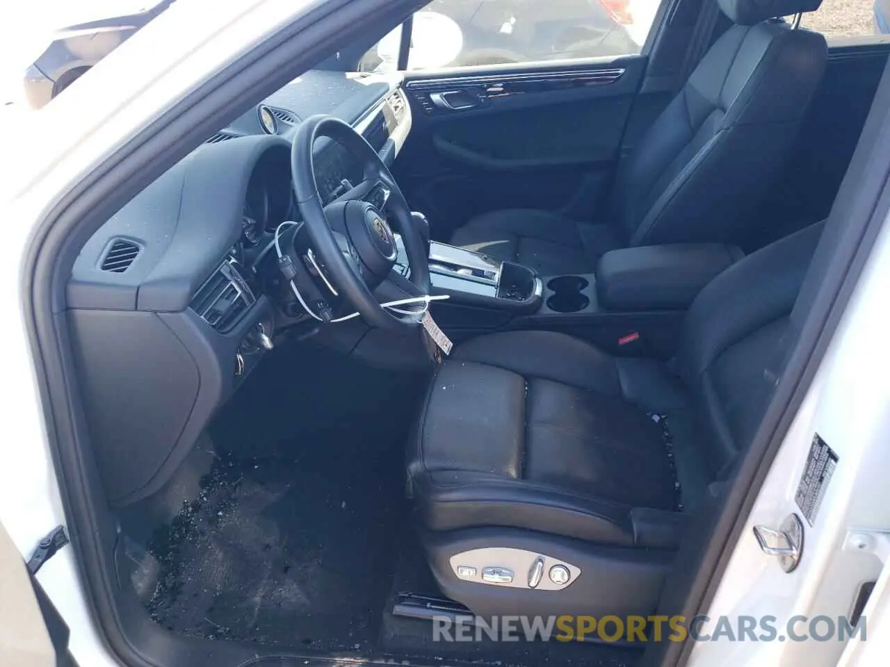 7 Photograph of a damaged car WP1AA2A53PLB00737 PORSCHE MACAN BASE 2023