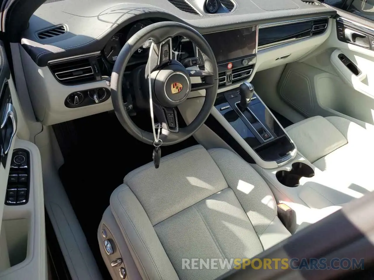 8 Photograph of a damaged car WP1AA2A54PLB15893 PORSCHE MACAN BASE 2023