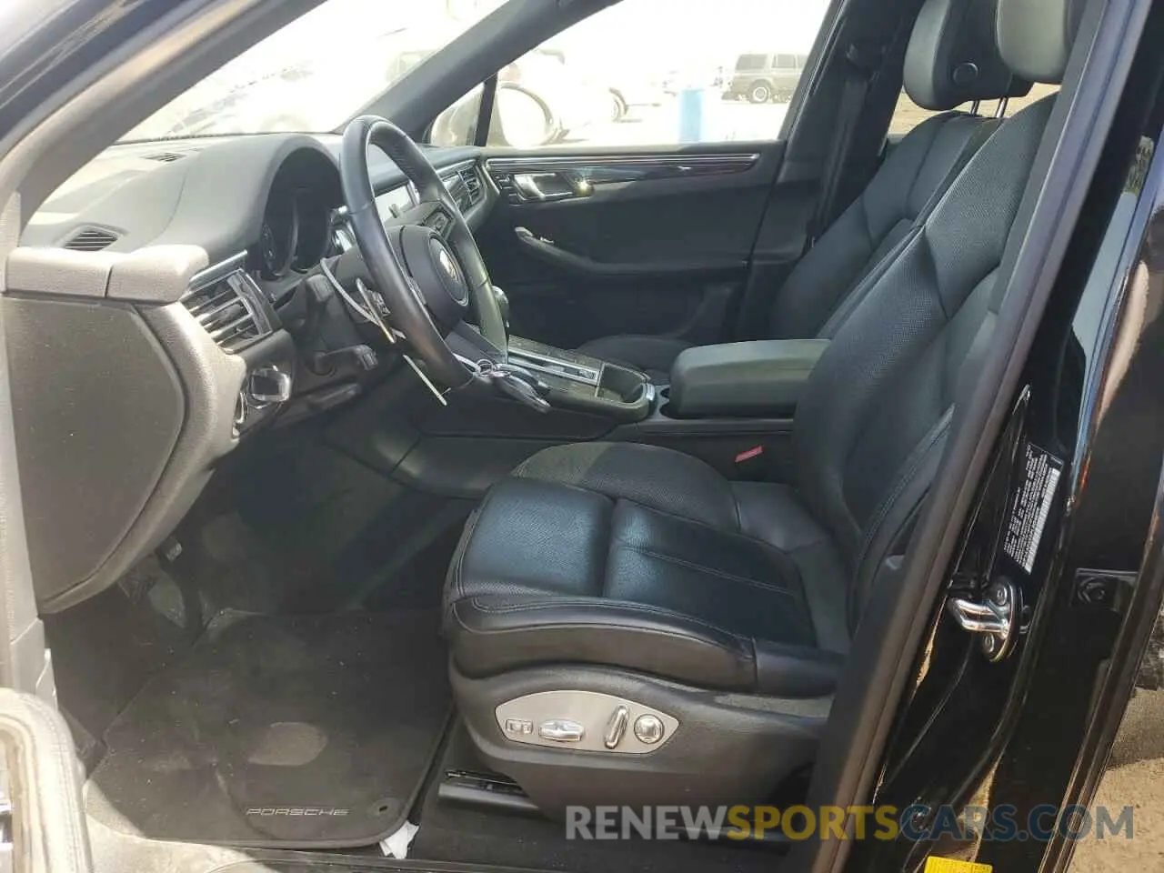 7 Photograph of a damaged car WP1AA2A55PLB04899 PORSCHE MACAN BASE 2023