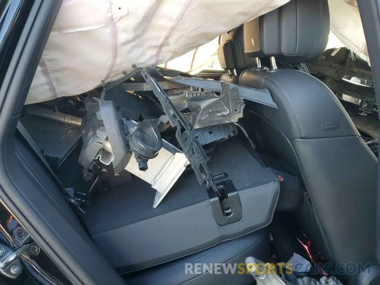 11 Photograph of a damaged car WP1AA2A56PLB09724 PORSCHE MACAN BASE 2023