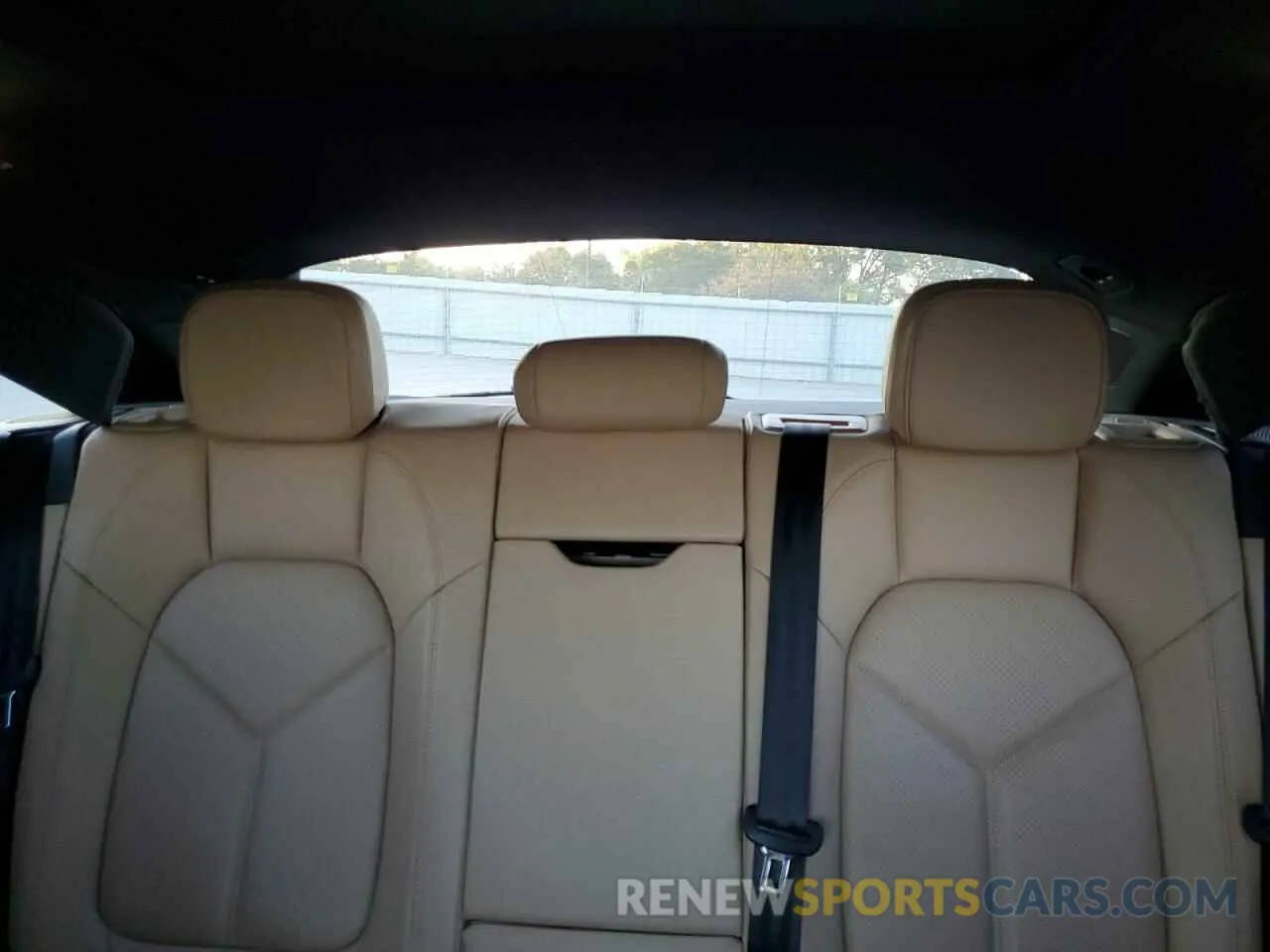 10 Photograph of a damaged car WP1AA2A58PLB03259 PORSCHE MACAN BASE 2023