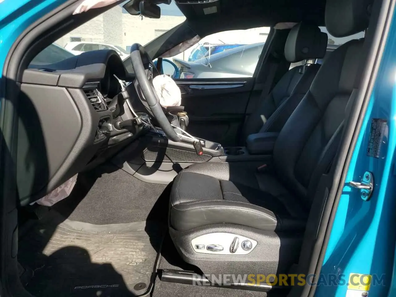 7 Photograph of a damaged car WP1AA2A5XPLB00346 PORSCHE MACAN BASE 2023