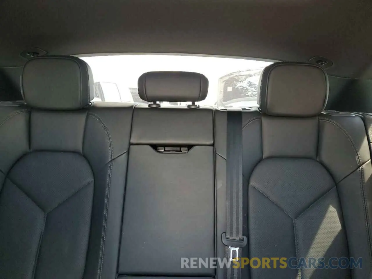 10 Photograph of a damaged car WP1AA2A5XPLB09144 PORSCHE MACAN BASE 2023
