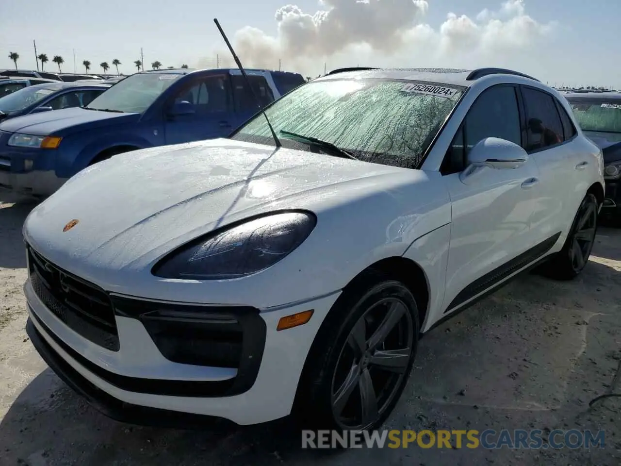 1 Photograph of a damaged car WP1AA2A50RLB01685 PORSCHE MACAN BASE 2024