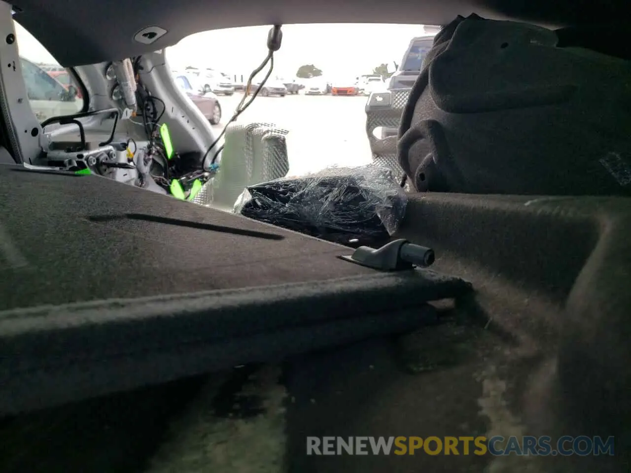 10 Photograph of a damaged car WP1AA2A51RLB15983 PORSCHE MACAN BASE 2024