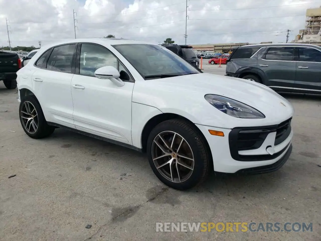 4 Photograph of a damaged car WP1AA2A51RLB15983 PORSCHE MACAN BASE 2024