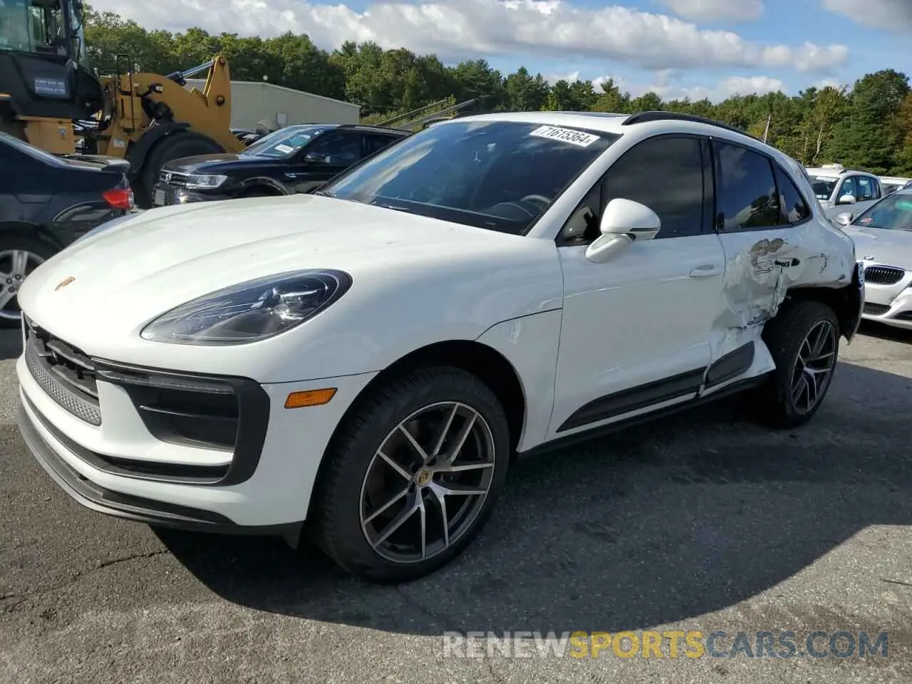 1 Photograph of a damaged car WP1AA2A51RLB20276 PORSCHE MACAN BASE 2024