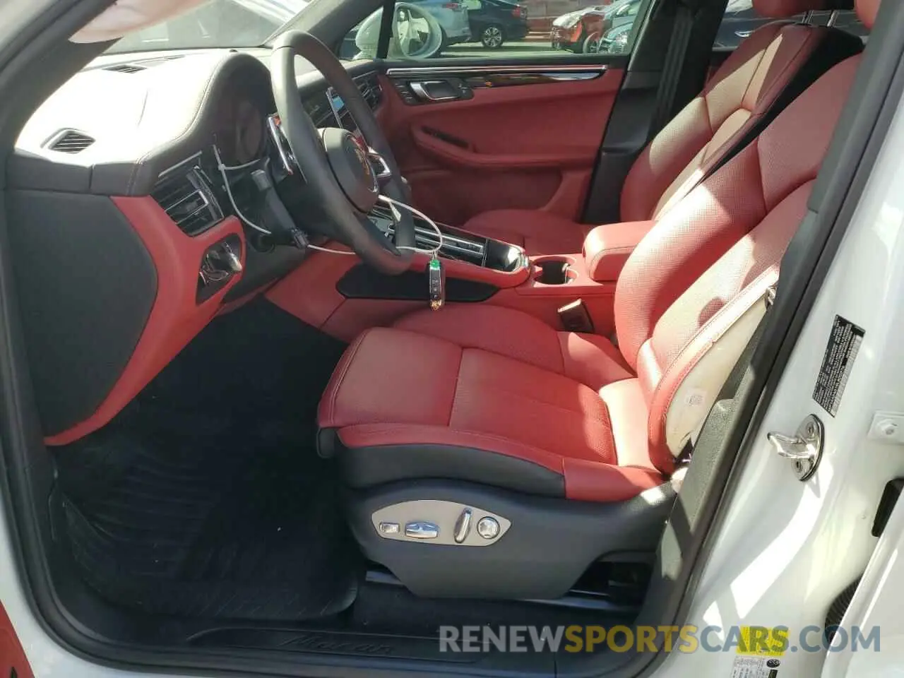 7 Photograph of a damaged car WP1AA2A51RLB20276 PORSCHE MACAN BASE 2024
