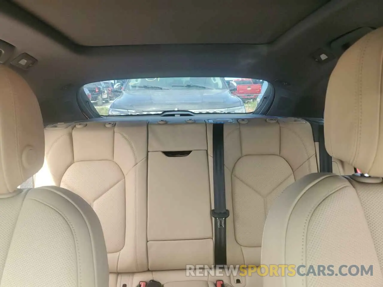 10 Photograph of a damaged car WP1AA2A52RLB11683 PORSCHE MACAN BASE 2024