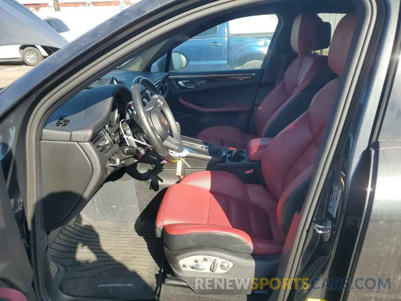 7 Photograph of a damaged car WP1AA2A53RLB02975 PORSCHE MACAN BASE 2024