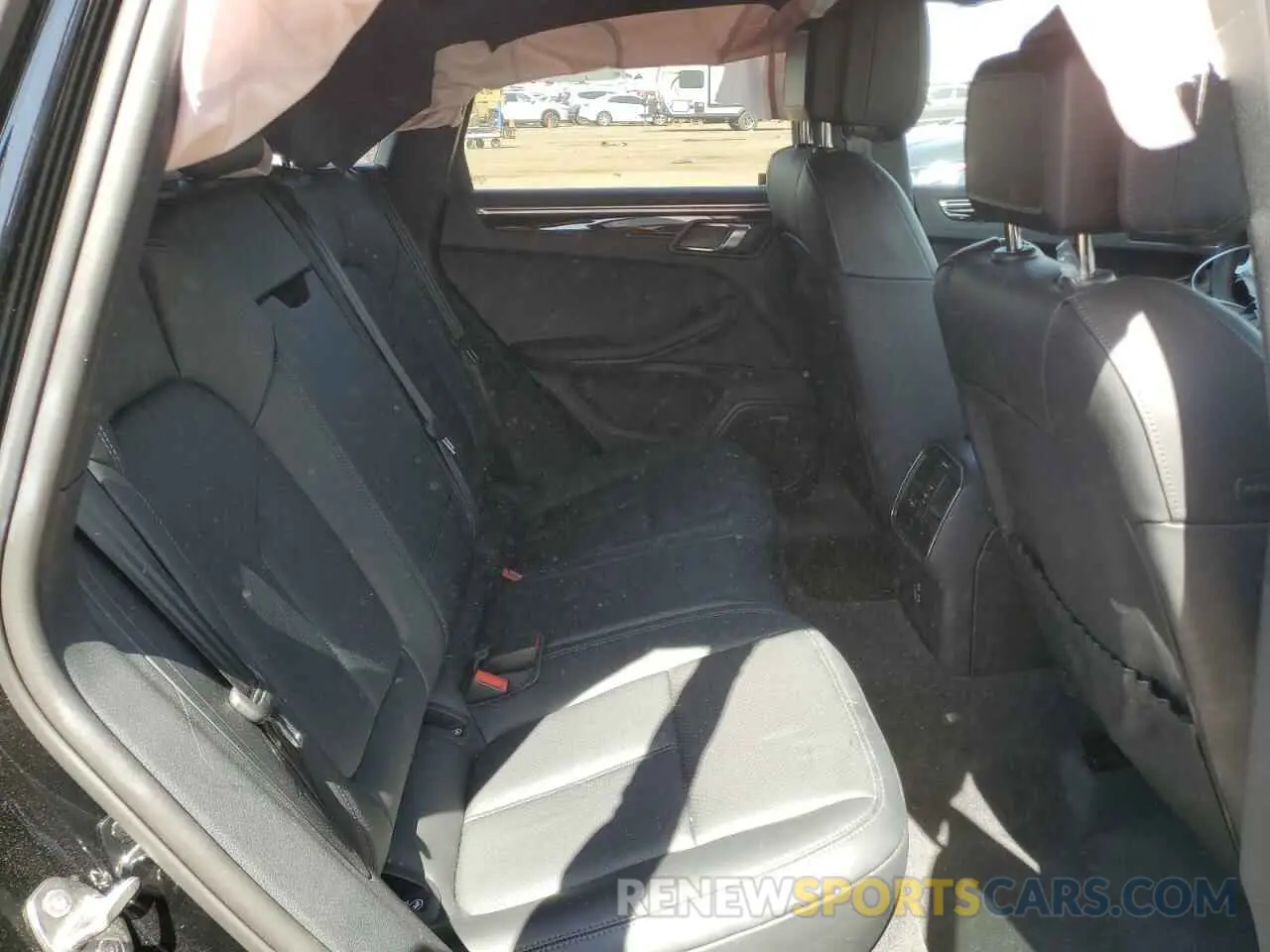 11 Photograph of a damaged car WP1AA2A54RLB13290 PORSCHE MACAN BASE 2024