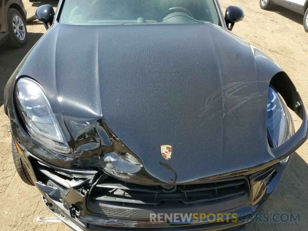 12 Photograph of a damaged car WP1AA2A54RLB13290 PORSCHE MACAN BASE 2024