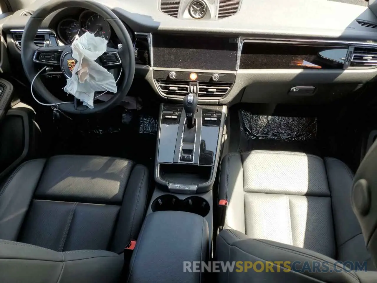 8 Photograph of a damaged car WP1AA2A54RLB13290 PORSCHE MACAN BASE 2024