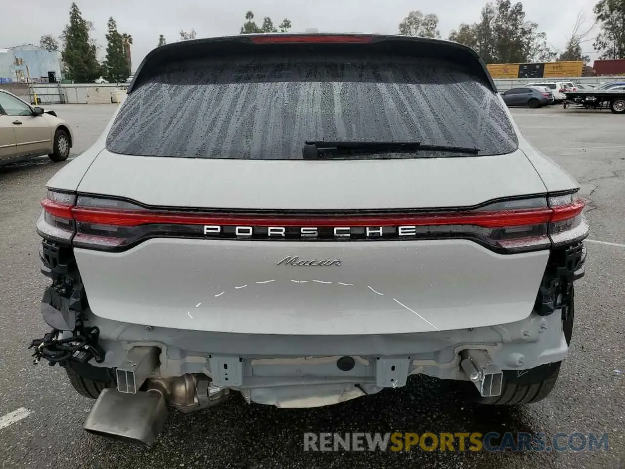 6 Photograph of a damaged car WP1AA2A54RLB19204 PORSCHE MACAN BASE 2024