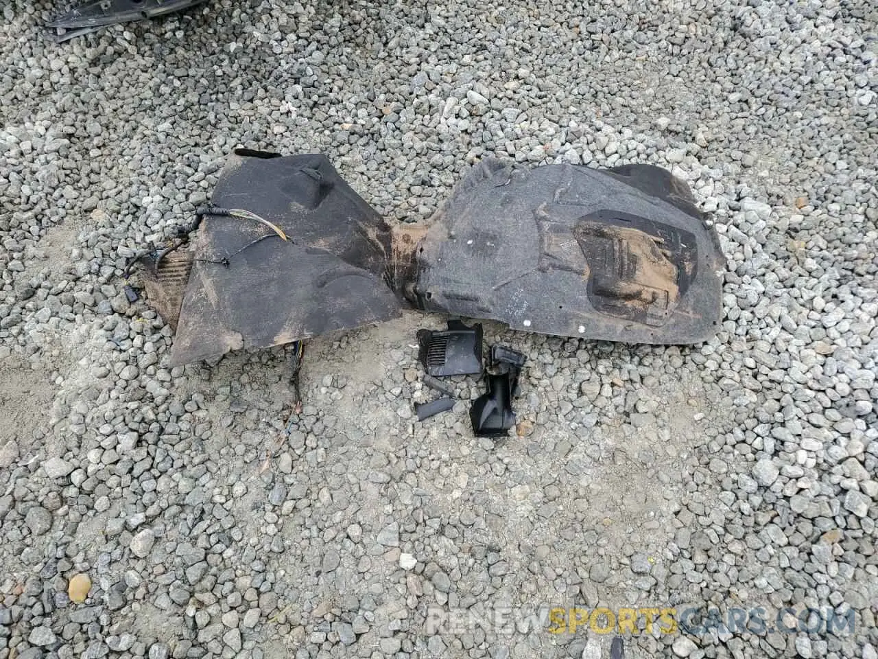 13 Photograph of a damaged car WP1AA2A54RLB20188 PORSCHE MACAN BASE 2024