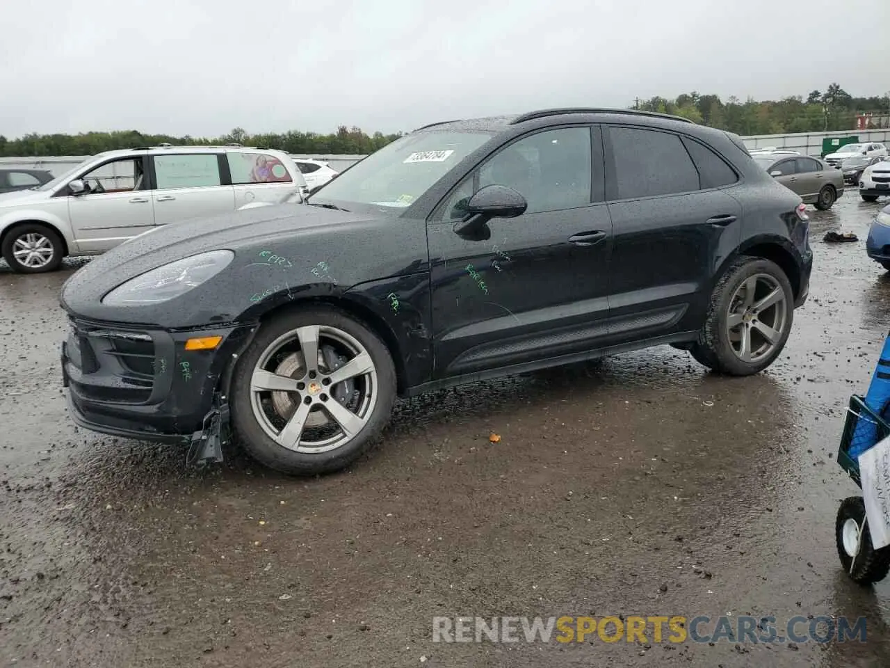 1 Photograph of a damaged car WP1AA2A55RLB12603 PORSCHE MACAN BASE 2024