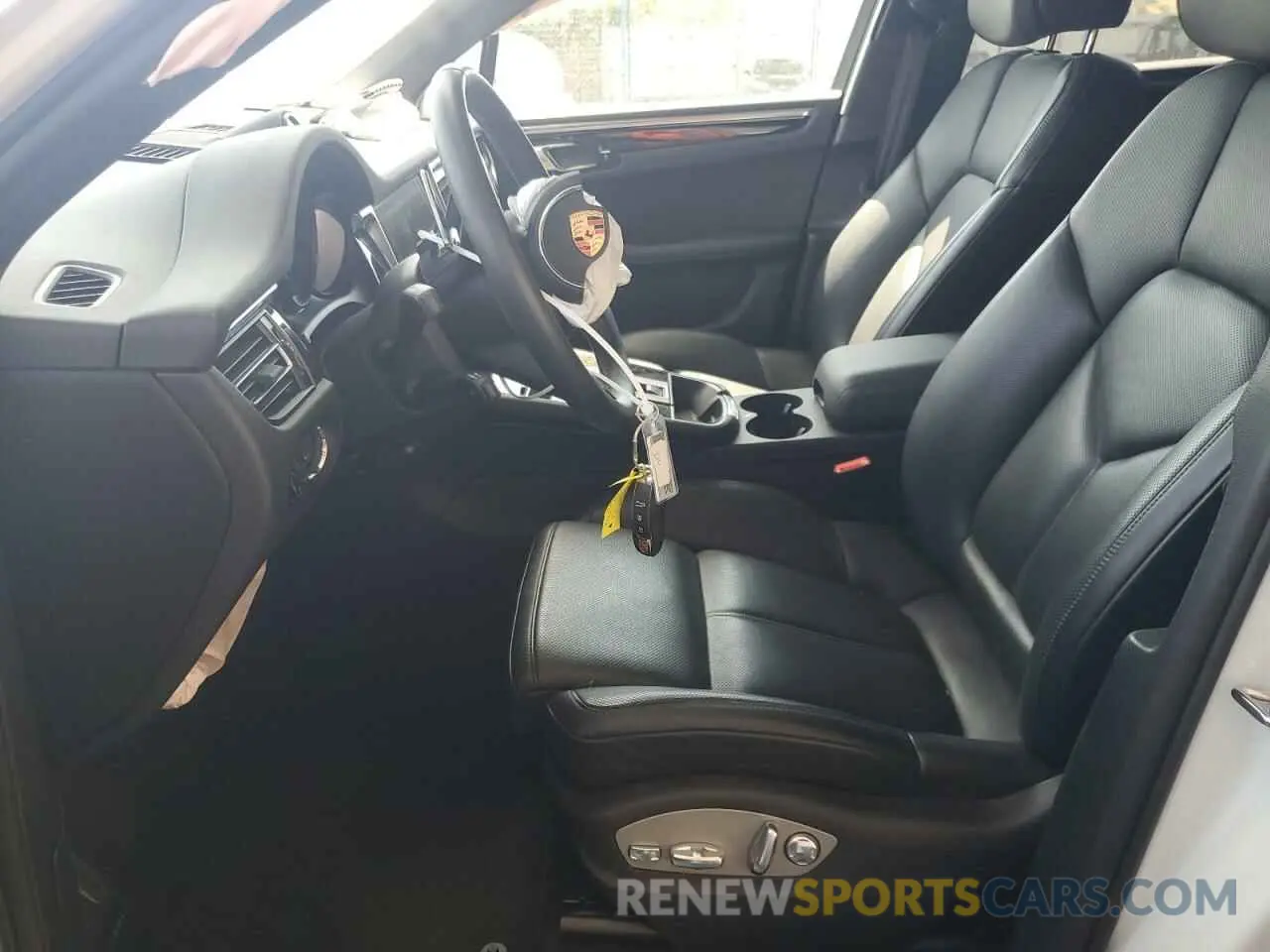 7 Photograph of a damaged car WP1AA2A55RLB16246 PORSCHE MACAN BASE 2024