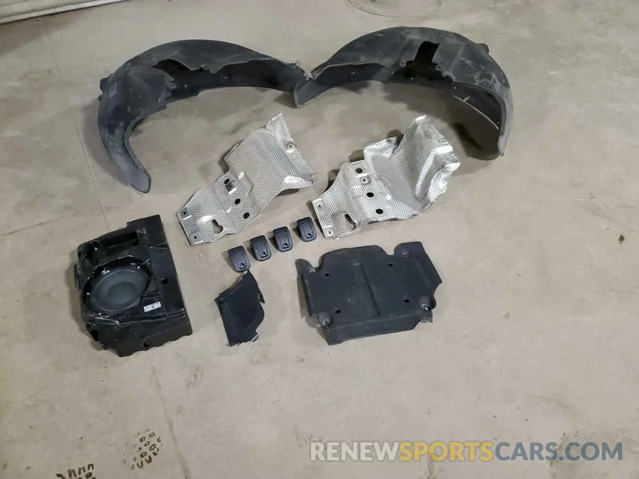 13 Photograph of a damaged car WP1AA2A56RLB00993 PORSCHE MACAN BASE 2024